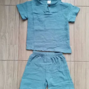 Modtaget børne bomuld T-shirt og shorts sæt fra kunde N******a.