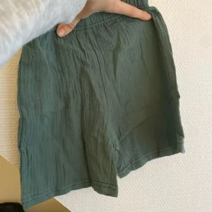 Modtaget børne bomulds T-shirt og shorts sæt fra kunde V****a.