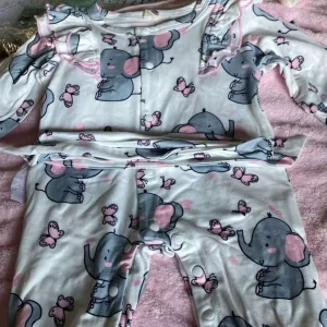 Modtaget Baby Langærmet Romper med Pandebånd fra kunde M***l.